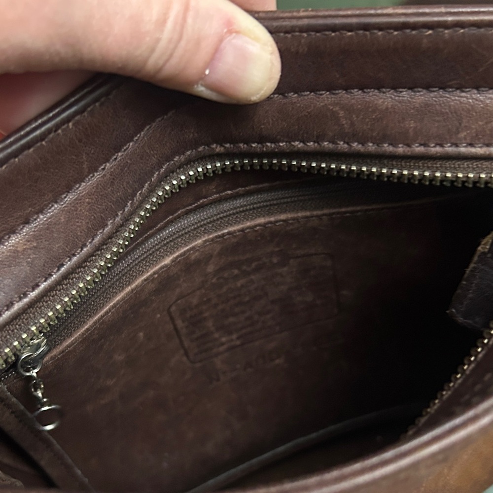 Vintage Coach Brown Leather Bag - Picture 4 of 7